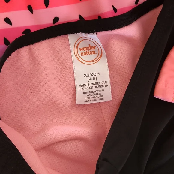 Bundle of Girls Swimsuits - Picture 5 of 9